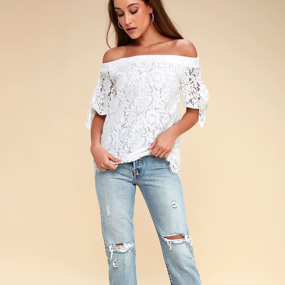 ETHEREAL VIEW IVORY/BLK LACE OFF-THE-SHOULDER TOP - Picture 1 of 6